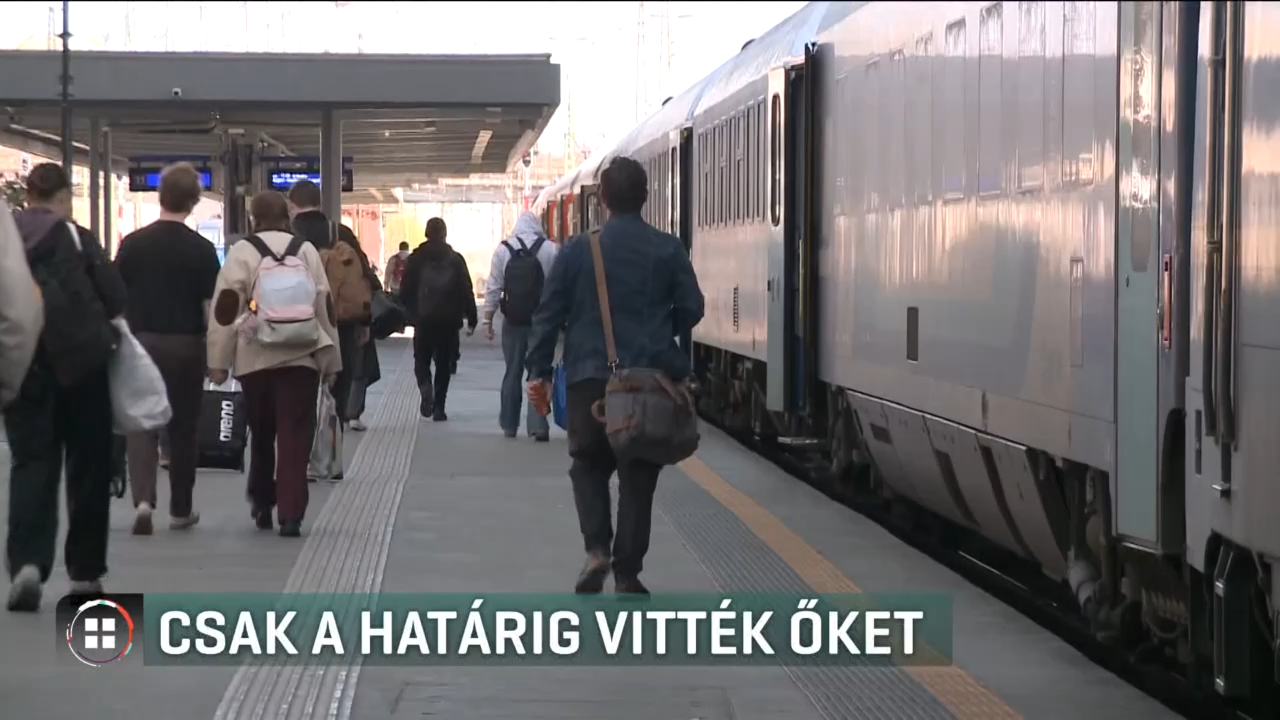 Csak a szerb határig vitte a MÁV utasait a vonatpótló busz, onnan gyalogolniuk kellett